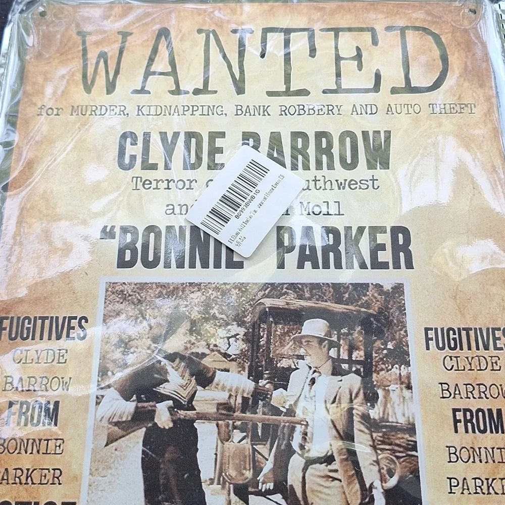 Wanted Metal Sign Bonnie and Clyde 8 X 11.5 inches (new in package)